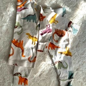 Old navy 12-18m boys dinosaur pajama set.